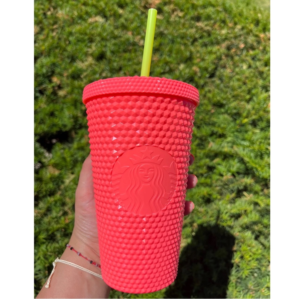 SOLD** HP✨ Starbucks Limited Edition Coral Dragon Fruit Studded Grande Tumbler 💛 - Picture 2 of 2